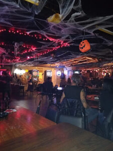 Sandy's Roadhouse Lounge - Guntersville