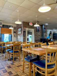 Saras Family Restaurant - Fort Wayne
