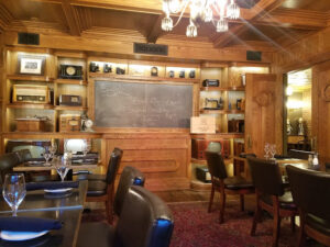 Shoe’s Cup and Cork - Leesburg