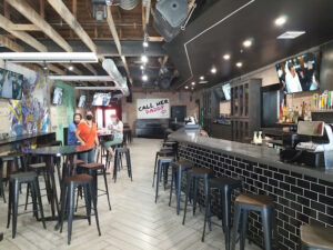 Sideline Bar & Grill - Norman