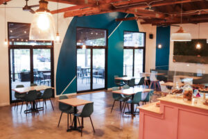 Sidewall Pastry Kitchen - Travelers Rest