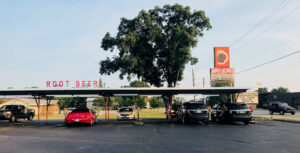 Simonton Lake Drive-In - Elkhart