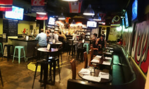 Simple Bar and Grill - Washington