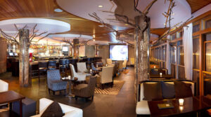 Six Seven Restaurant - Seattle