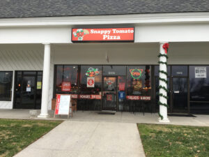 Snappy Tomato Pizza - Knoxville