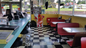 Sno-Cap Drive in - North Augusta