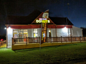 Snowflake Donuts - Waxahachie