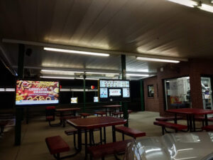 Sonic Drive-In - Winder