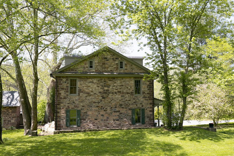 Gallery image