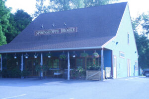Spoonshoppe Brooke Deli & Produce - Meriden