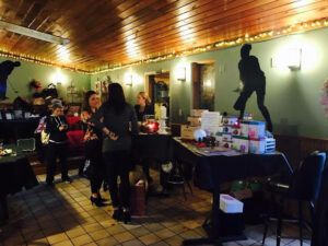Sports Court Lounge - Weirton