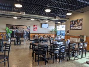 Spot House Restaurant and Bar - Florissant