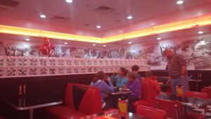 St. Louis' Incredible Pizza Company - St. Louis