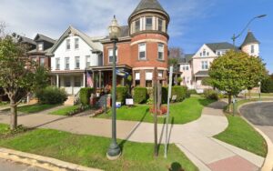 Stained Glass Inn - Sunbury