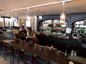 Stickmen's Lakeside Smokehouse & Brewery - Lake Oswego