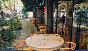 Strada Eateria & Bar - Los Angeles