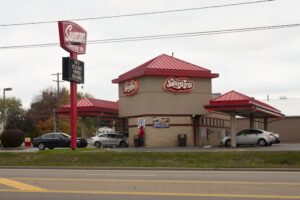Swensons Drive-In - Massillon