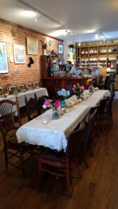 Swing the Teapot - Floral Park