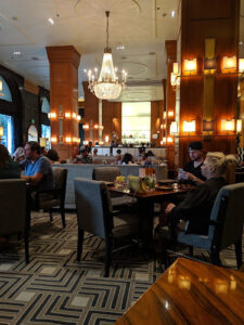 THE Blvd Restaurant and Lounge - Beverly Hills