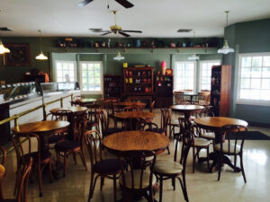 The Apple Valley Creamery and Bake Shop - Sevierville