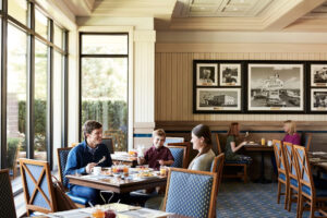 The Coffee Shop at Little America Hotel - Salt Lake City