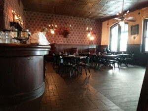 The Esquire Tavern - San Antonio