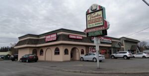 The Famous 727 Bar at Venice Pizzeria - Yorkville