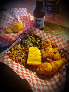 The Garage Food & Drinks - Quitman
