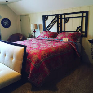 The Hiding Place Bed And Breakfast - Warrenton
