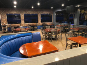 The Lakeside Grill - Whitehouse