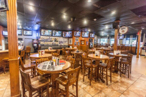 The Landing Eatery & Pub - Liberty