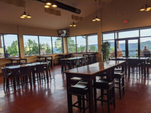 The Lookout Bar & Grill at Eagle View - Charleston