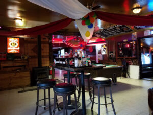 The Pit Bar & Liquor Store - Seward