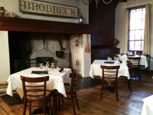 The Railroad House Inn - Marietta