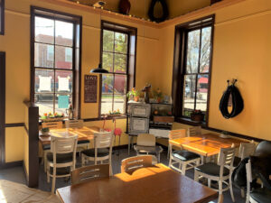 The Sly Fox at Magnolia's - Marion