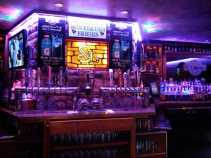 The Stone Lounge - Cortland