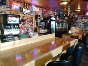 Thee Back Bar @ Thee Upper Crust Pizzeria - Pardeeville