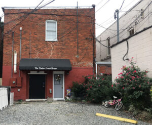 Tinder Guest House - Ashland
