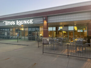 Tito's Lounge - Urbandale
