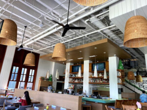 Tommy Bahama Restaurant, Bar & Store - Honolulu