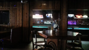 Tom's Peacock Bar & Grill - Corvallis