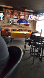 Traci's Sports Lounge - Loveland
