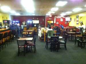 Traditionz Wings & Grill - Petersburg
