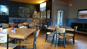 Trio Bar And Grill - Columbia