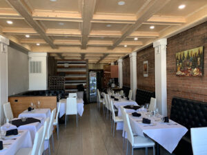 T's Wine Bar + Kitchen - Stamford