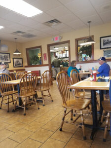 Tudor's Biscuit World - Summersville