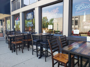Tully Monster Pub & Grill - Morris