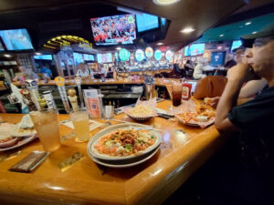 Tully's Good Times Main & Transit Rd - Williamsville