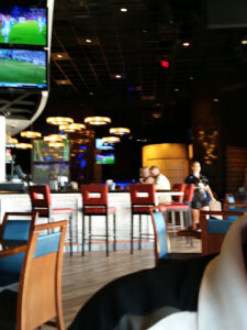 Turn 2 Sports Bar & Restaurant - Kansas City
