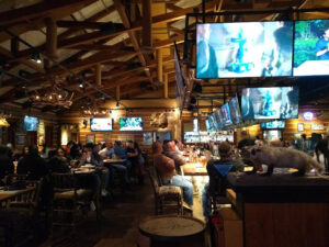 Twin Peaks Restaurant - Pembroke Pines